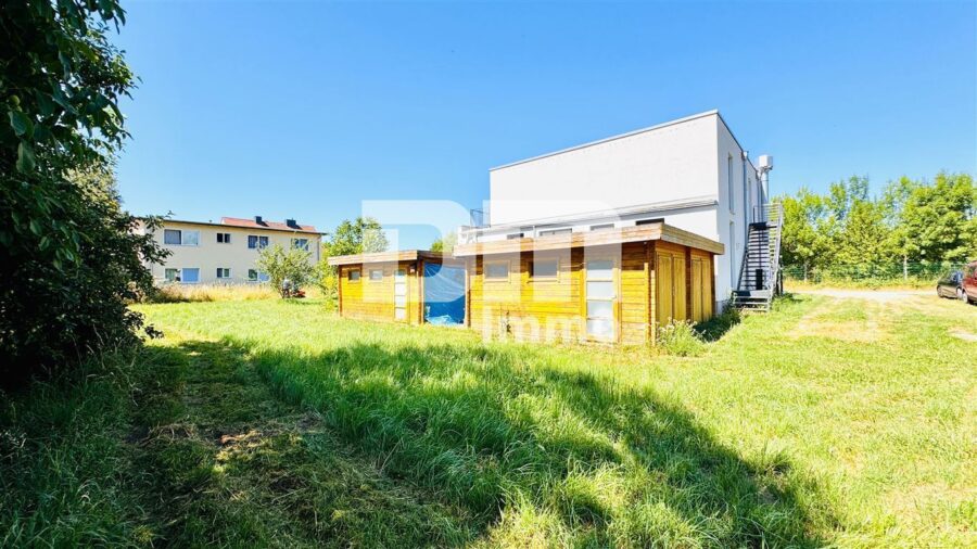 Neuw. Wohn / Gewerbeimmobilie mit vielen Nutzungsmöglichkeiten - Aktuell Gastro und Ferienwohnungen - Großes Grundstück mit Baufenster